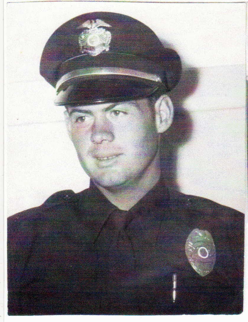 Patrolman Melvin Lee Hodges, Carlsbad Police Department, New Mexico